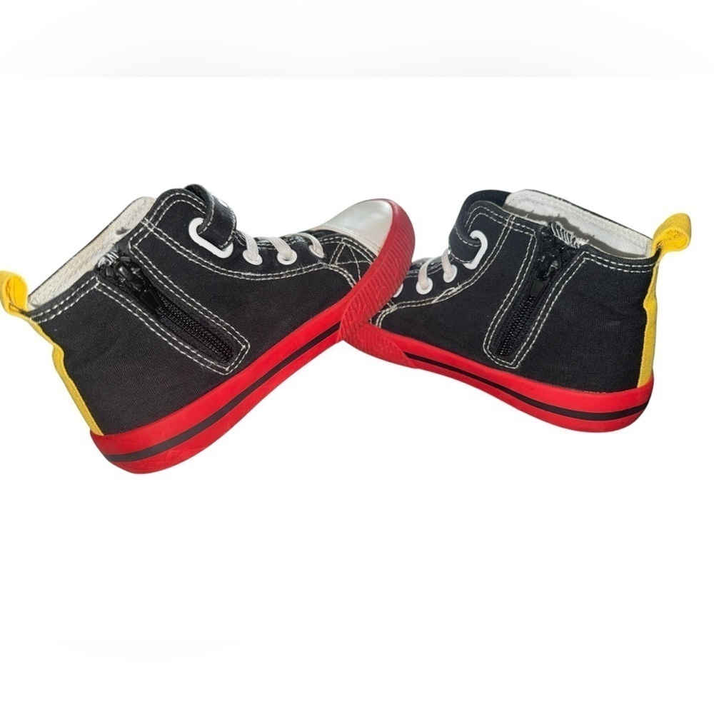Mickey Mouse Toddler Hi Top Sneakers Size 11 - Picture 3 of 8